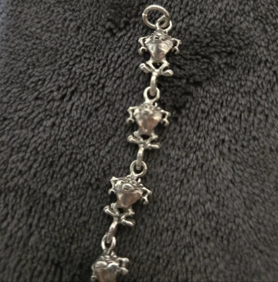 Silver Tasmanian Devil Bracelet - Picture 2 of 2